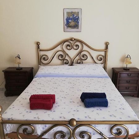 Inna'S Rooms In The History Center Катанія Екстер'єр фото