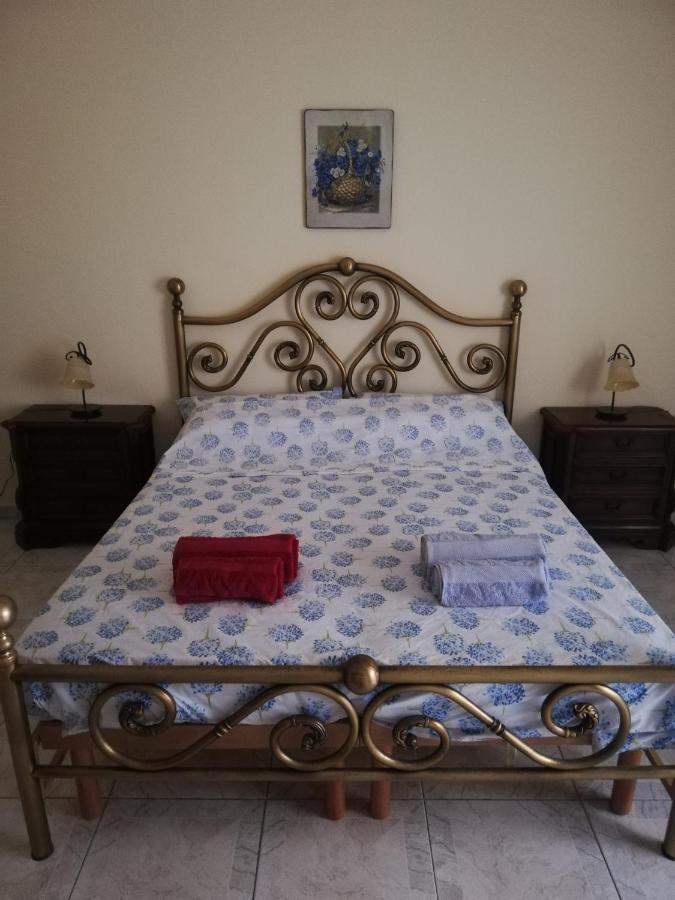 Inna'S Rooms In The History Center Катанія Екстер'єр фото